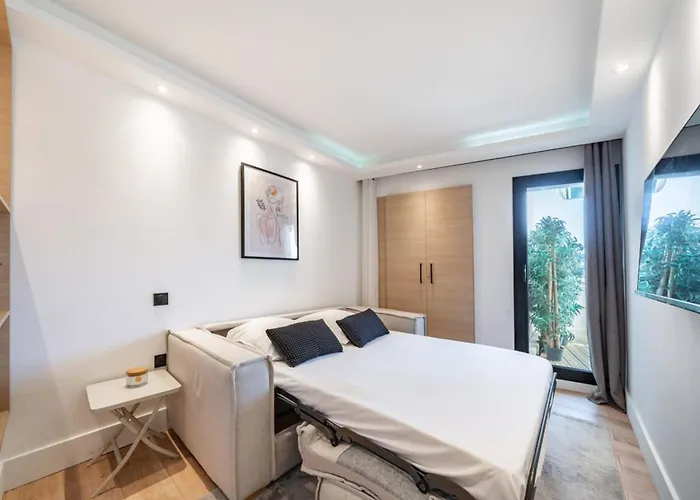 Magnifique 3 Pieces A *