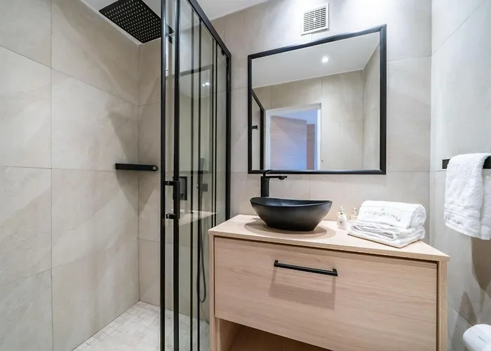 شقة Magnifique 3 Pieces A *